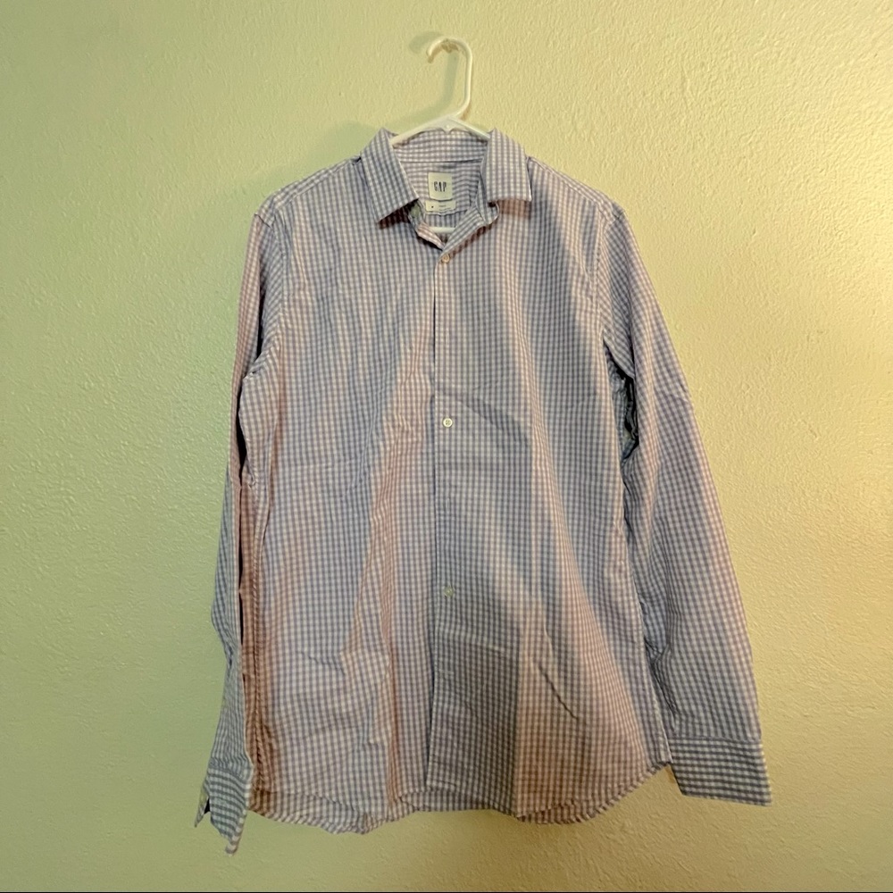 Gap long sleeve size medium shirt